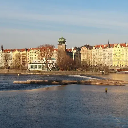 Apartment Manes Riverfront Prag